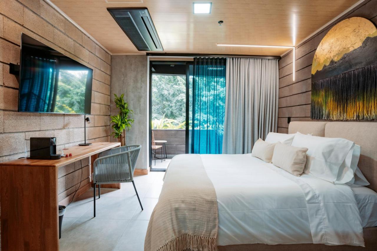 Hotel Living By Armoniko ميديلين المظهر الخارجي الصورة